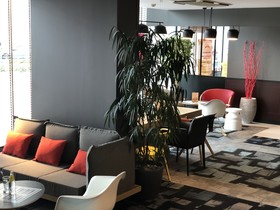 ibis Lyon Caluire Cité Internationale