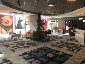 ibis Lyon Caluire Cité Internationale