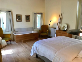 Lyon Country House-La Tour De Garde
