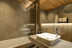 Alpina Eclectic Hôtel & Spa