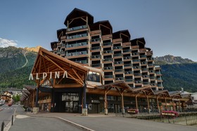 Alpina Eclectic Hôtel & Spa