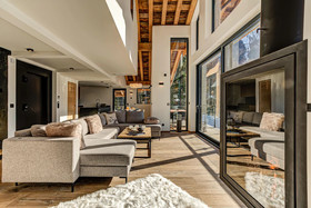 Black Pearl Chalet