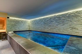 Black Pearl Chalet