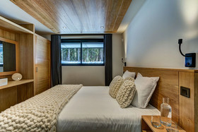 Black Pearl Chalet