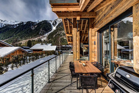 Black Pearl Chalet