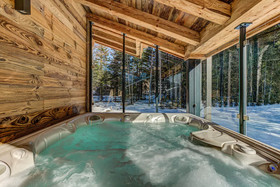 Black Pearl Chalet