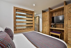 Black Squirrel Chalet