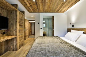 Black Stone Chalet