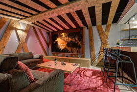 Chalet Red Fox