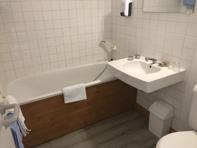 Hotel des Lacs