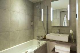 Heliopic Hotel & Spa