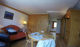 Les Balcons du Savoy