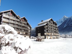 Les Balcons du Savoy