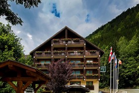 Les Balcons du Savoy