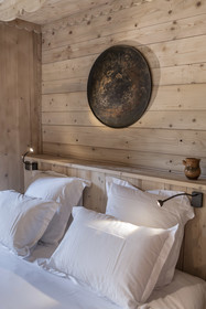 Le Cerf Amoureux Hotel