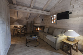 Le Cerf Amoureux Hotel