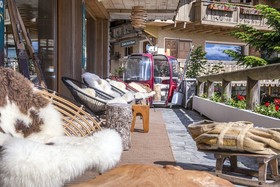 Les Roches Sweet Hotel & Spa