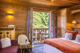Les Roches Sweet Hotel & Spa