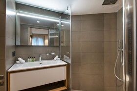 Hotel Manali