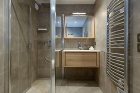 Le C by Alpine Residences