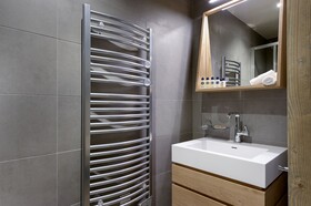 Le C by Alpine Residences