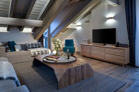 Le C by Alpine Residences