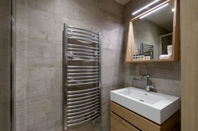 Le C by Alpine Residences