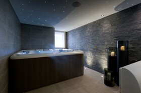 Le C by Alpine Residences