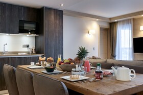 Le C by Alpine Residences