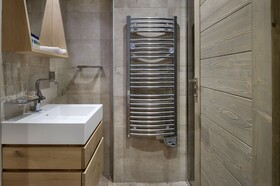 Le C by Alpine Residences