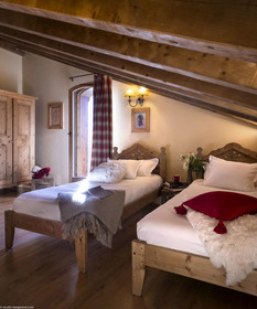 Les Chalets De La Mouria