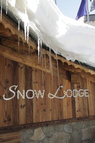 Snow Lodge Hotel