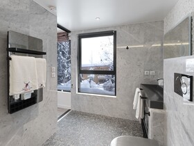 Snow Lodge Hotel