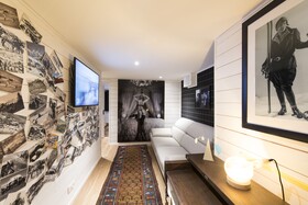 Snow Lodge Hotel