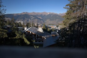Snow Lodge Hotel