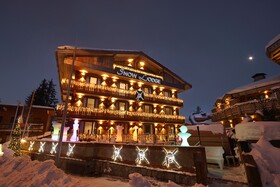 Snow Lodge Hotel