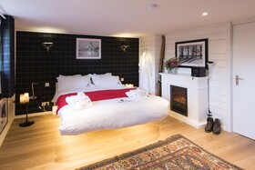 Snow Lodge Hotel