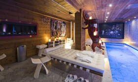 Snow Lodge Hotel