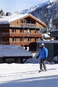 Snow Lodge Hotel