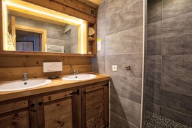 Chalet Hôtel Du Mont-Charvin & Spa
