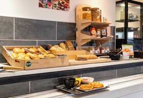 B&B HOTEL Grenoble Université