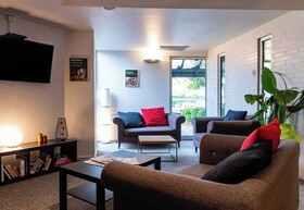 B&B HOTEL Grenoble Université