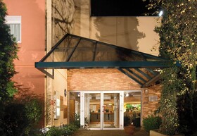 B&B HOTEL Grenoble Université