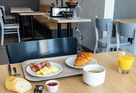 B&B Hotel Grenoble Centre Verlaine