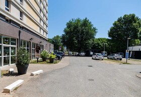 B&B Hôtel Grenoble Centre Alpexpo