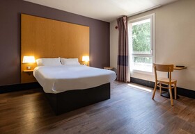 B&B Hôtel Grenoble Centre Alpexpo