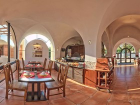 Hotel Dauphin Blanc
