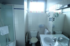 Hotel The Originals Grenoble Gambetta