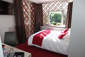 The Originals Boutique, Hotel Les Trois Roses, Grenoble Meylan