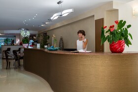 The Originals Boutique, Hotel Les Trois Roses, Grenoble Meylan